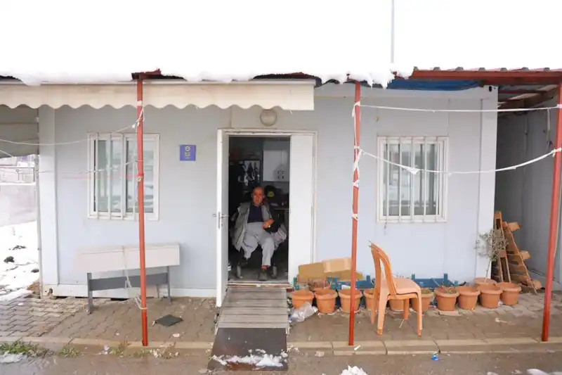 Hayatta Kalmanın Gücü: Enkazdan Kurtulan Adamın Hikayesi