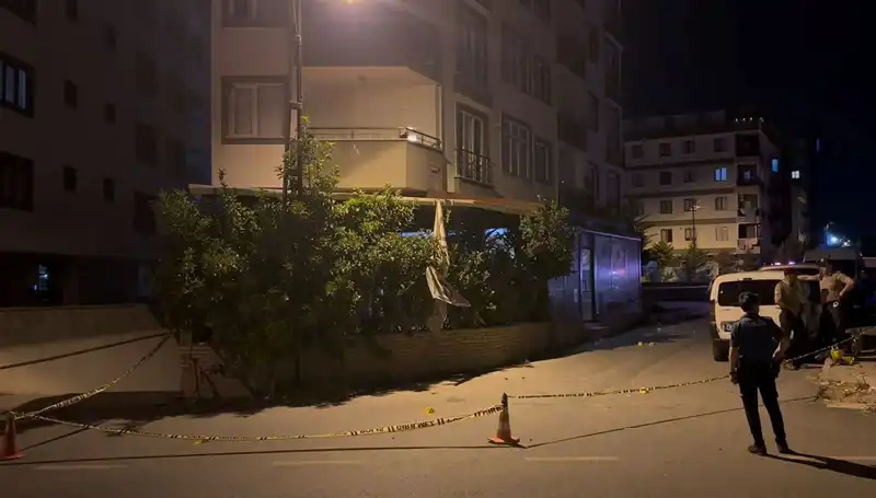 İstanbul'da Kafeye Silahlı Saldırı: Gözaltına Alınanlar ve Son Durum