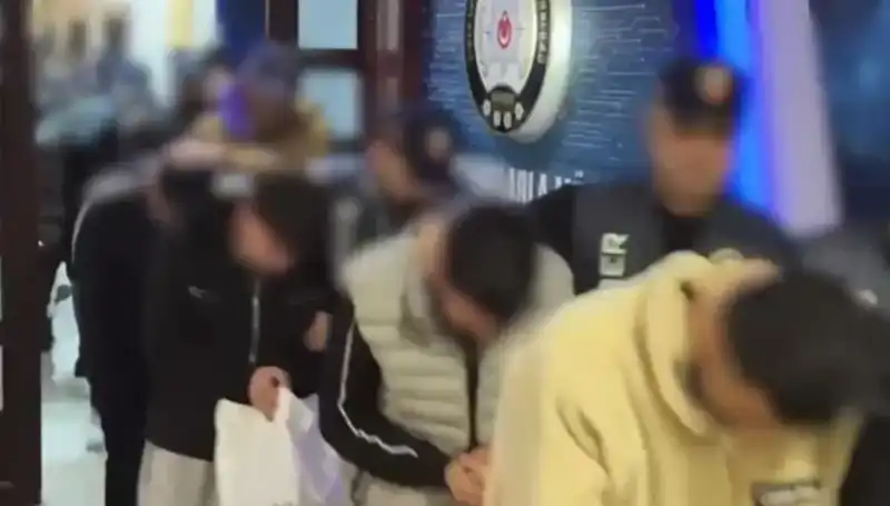 Türkiye'de Dev Bahis Operasyonunda 46 Gözaltı: MASAK Raporu Neleri Ortaya Çıkardı?