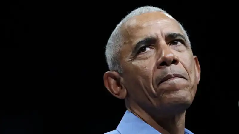 Obama'nın Şaşırtan İfadeleri: Uzaylılar Gerçek Midir?