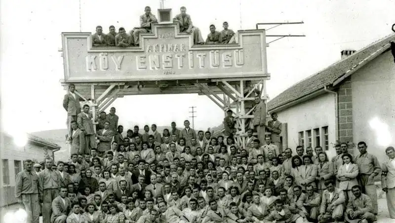 17 Nisan’da Ne Oluyor? Köy Enstitüleri’nin Kuruluş Yıl Dönümünde Anma Etkinlikleri