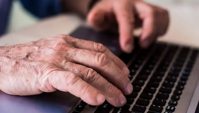 Teknoloji Kullanımı, Demansa Karşı Zihinsel Gücümüzü Koruyabilir mi?