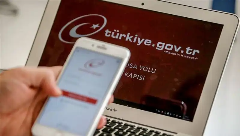 e-Devlet Üzerinden Sunulan 8 Bini Aşkın Hizmet: Bakan Kacır Açıklıyor