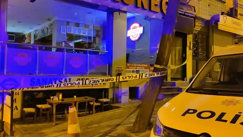 Üsküdar'da Sıra Dışı Komşuluk Tartışması: Çöp Kavgası Hayat Aldı