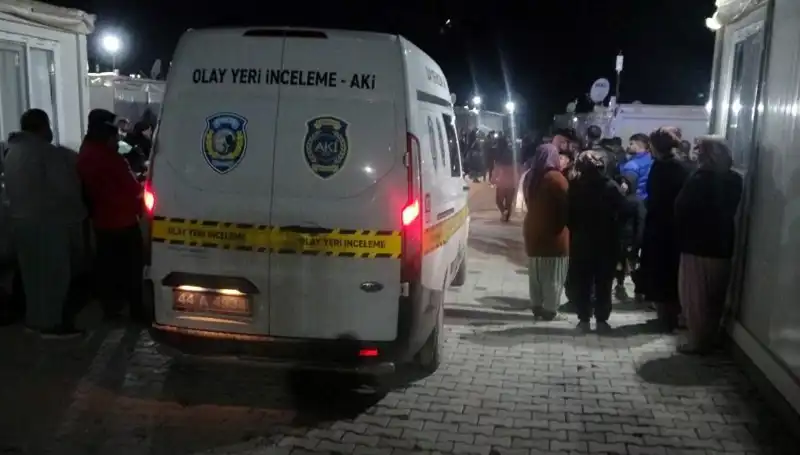 Husumetliler Arasındaki Silahlı Kavga Şehirde Korku Dolu Anlar Yaşattı