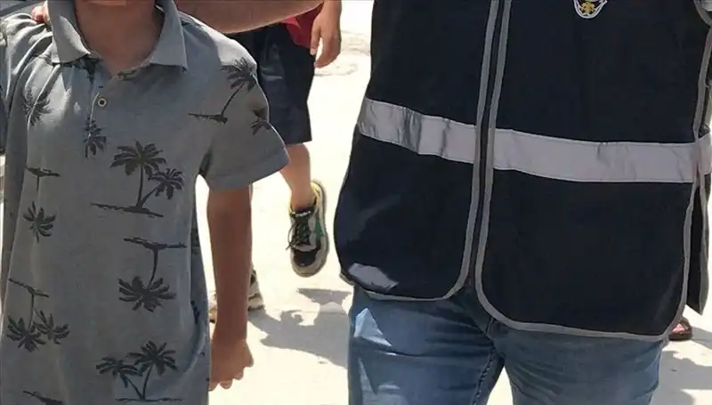 612 Bin Çocuk Suç Dünyasına Adım Atıyor: Nedenleri ve Çözümler