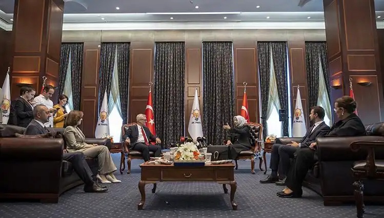 AK Parti'nin Bayramlaşma Programı Açıklandı, CHP Yok!