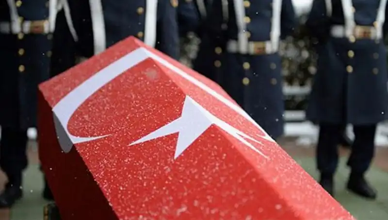 Pençe Kilit Operasyonu'nda Yaralanan Askerin Acı Kaybı: Şehit Düştü