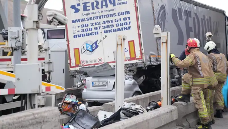 Bayram Tatilinde Trafikte Yaşanan 72 Ölümün Kayıtları Açıklandı