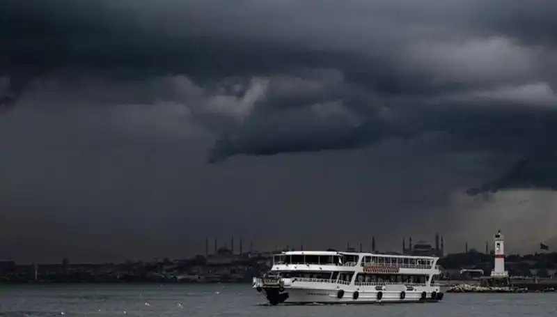 İstanbul ve Çevresinde Sağanak Yağış Alarmı: Hazır Mısınız?