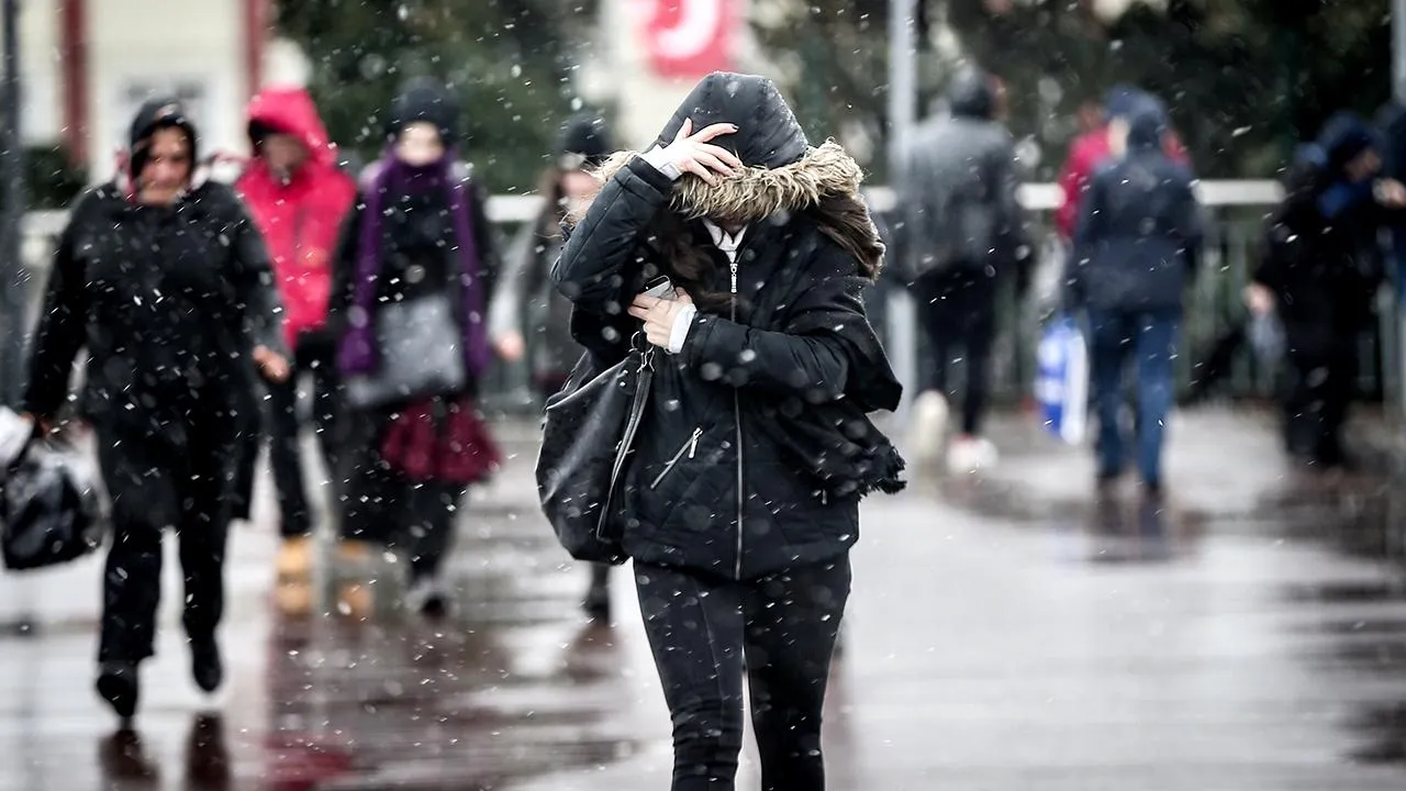 Hafta Sonu Hava Durumu: İstanbul, Ankara ve İzmir'de Sıcaklıklar ve Beklenen Yağışlar