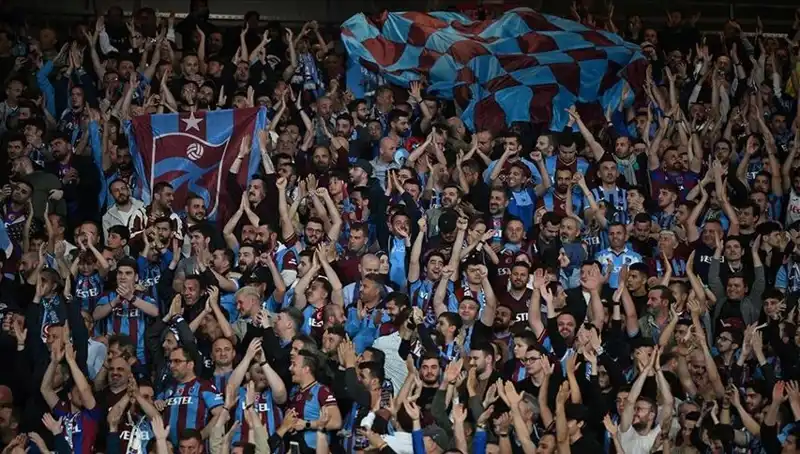 Trabzonspor-Galatasaray Maçının Biletleri Tükendi mi? Hızla Satışa Sunuldu!