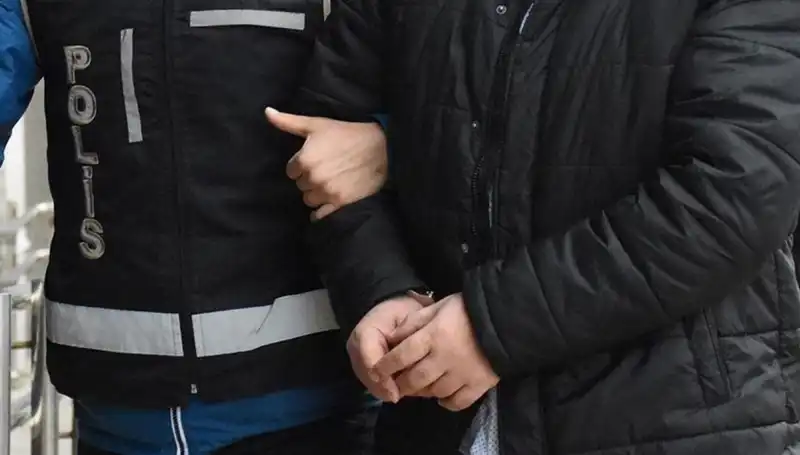 Sosyal Medyada Kadın Profiliyle 500 Milyonluk Dolandırıcılık: 12 Tutuklama