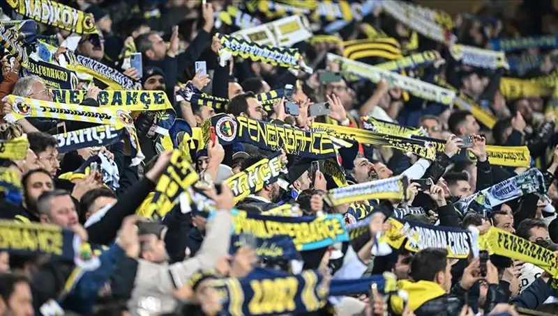 Fenerbahçe Kombine Fiyatları Açıklandı: Taraftarı Bekleyen Sürprizler!
