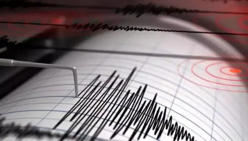 Ege Denizi’nde 4,1 Büyüklüğünde Deprem: Sarsıntının Sonrası Neler Yaşandı?